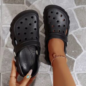 Nursing shoes